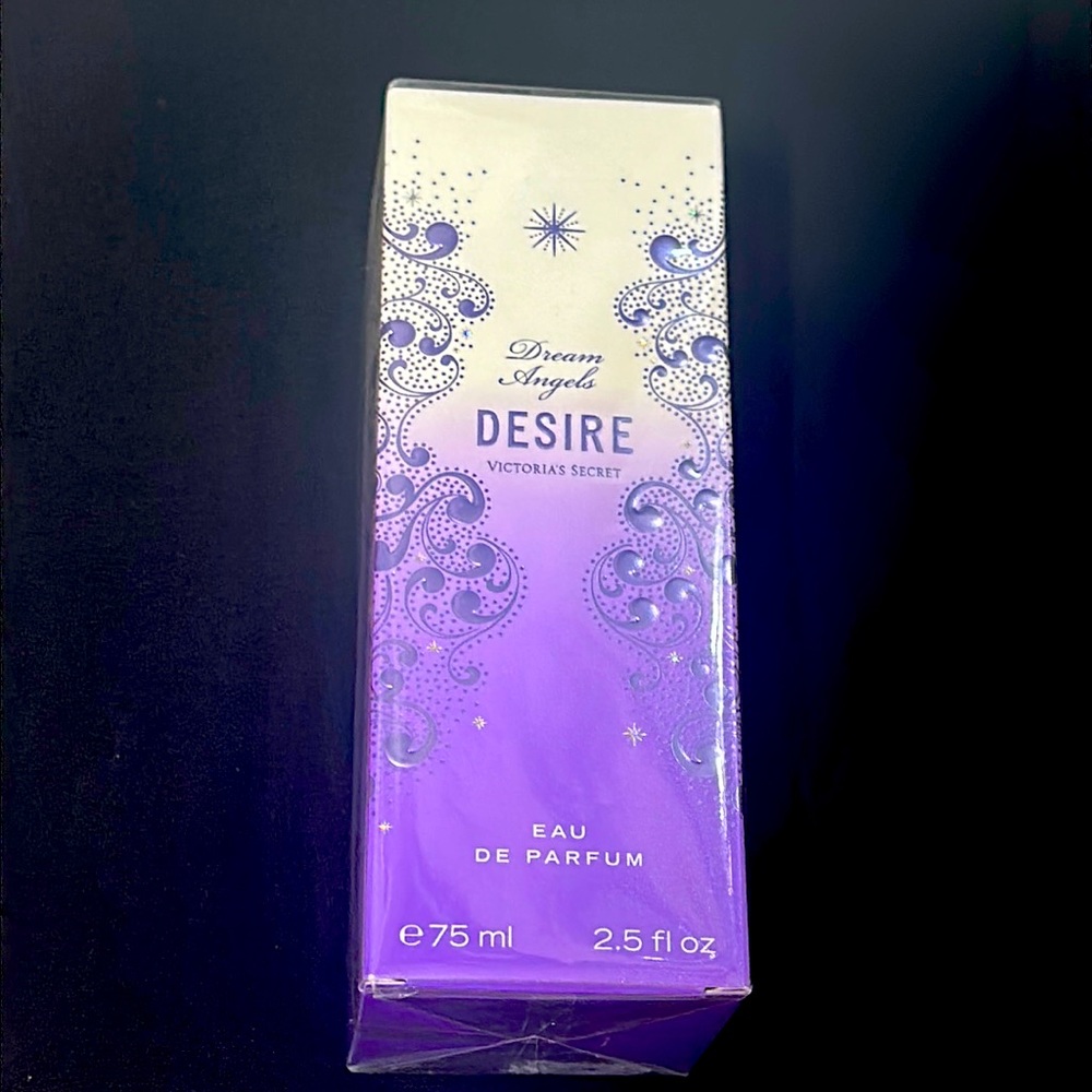 Dream Angels Desire Victoria secret. Brand new never open.